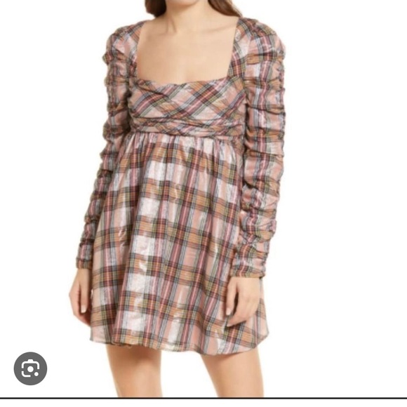 Saylor yulia dress! Worn once. Perfect condition! - Picture 1 of 1
